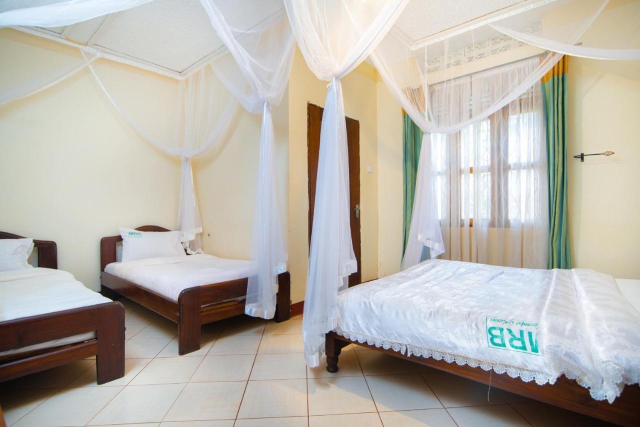 Mirembe Resort Beach Hotel Ssese Kalangala Экстерьер фото