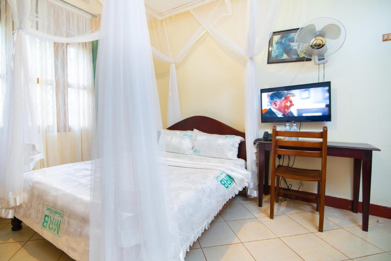 Mirembe Resort Beach Hotel Ssese Kalangala Экстерьер фото